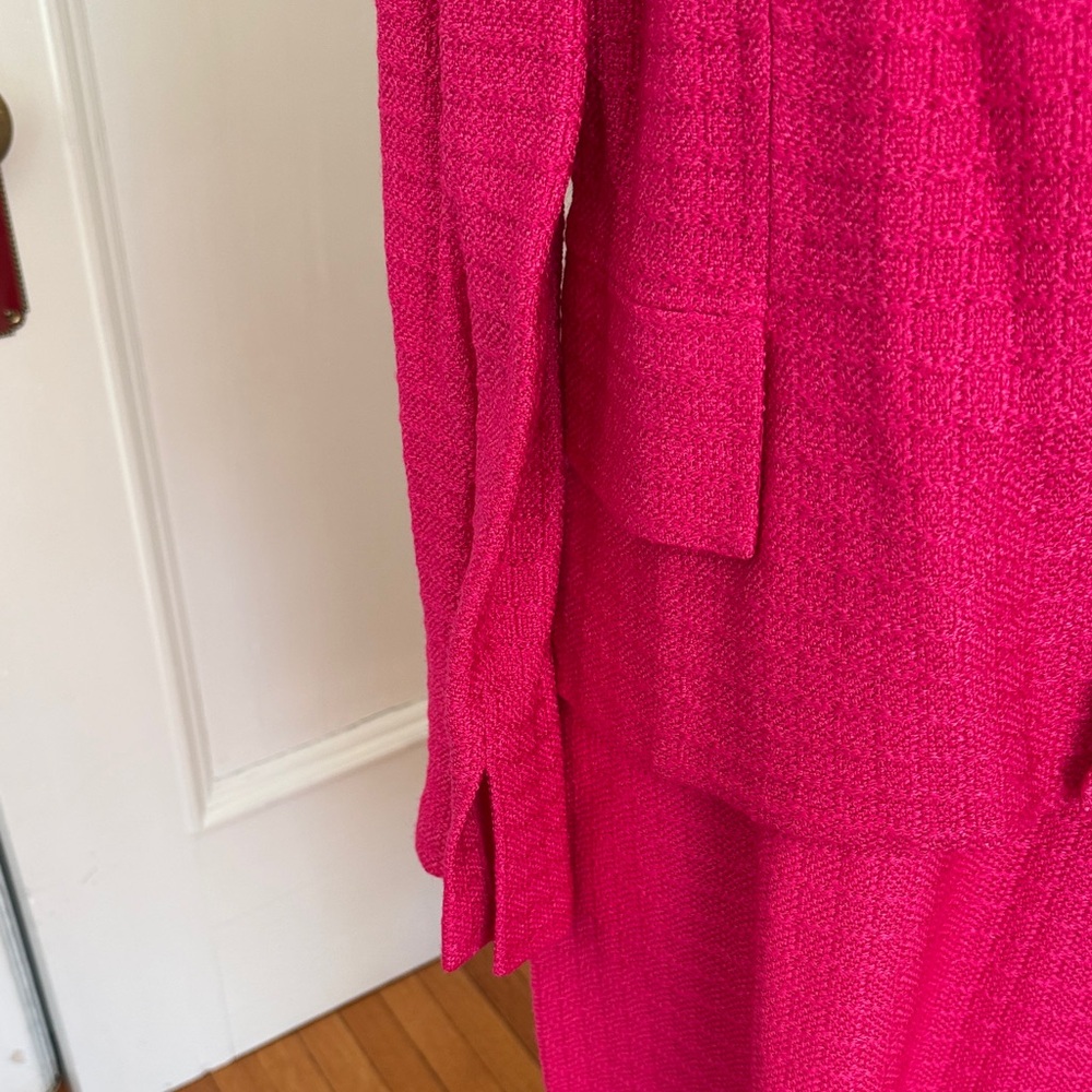 St John’s two piece Pink Women's jacket and sleeveless dress. - Picture 3 of 5